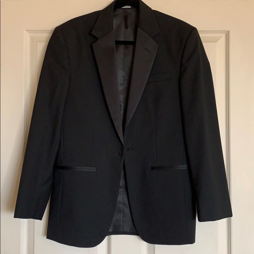 Jean Yves tuxedo